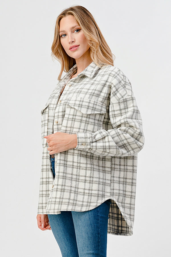 YURA OVERSIZED PLAID SHACKET IN SOFT FLEECE